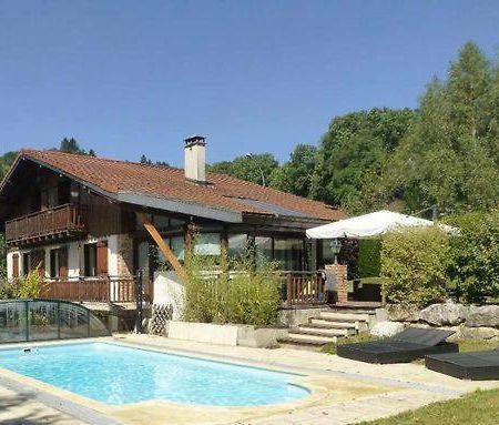 Le Chalet Des Pesettes Bed & Breakfast Thorens-Glieres Bagian luar foto